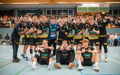 Derbysieg vor ausverkaufter Schuhwallhölle: NHC bezwingt Rhumetal mit 33:26